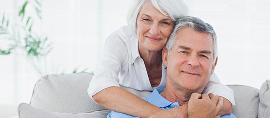 A happy senior couple signifying Days Inn Stephenville's senior discount